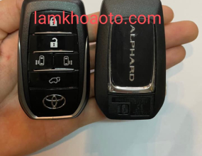 Chìa khoá Toyota Alphard 
