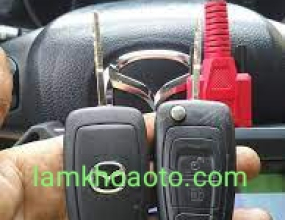 Chìa khoá xe Mazda BT 50 