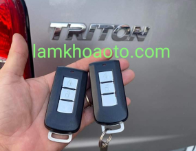Làm chìa xe Mitsubishi Triton 